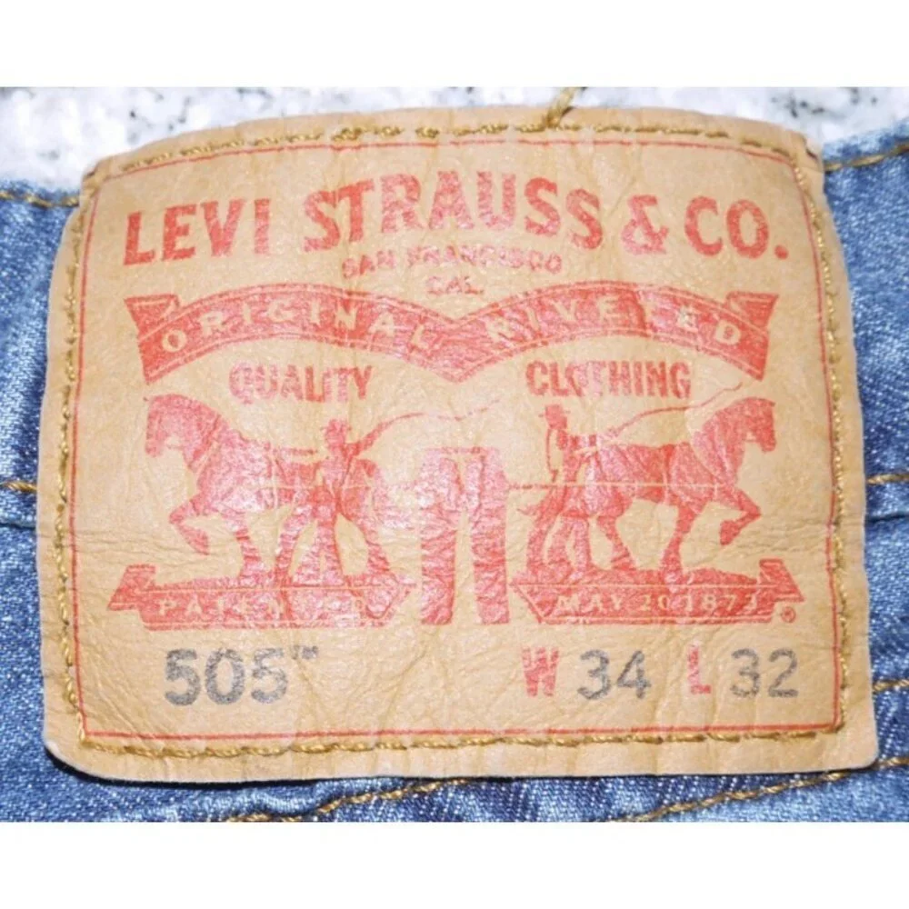 LEVIS 505 blue jeans 100% cotton Men's size 34 x 32